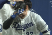 中日三ツ俣が延長10回にサヨナラ打！打たれたヤクルト田口、マウンドで崩れ落ちる