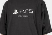 【驚愕】PS5 Tシャツ\79,200 （税込）