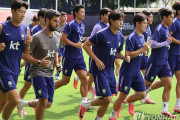 予選落ちだから　〜　【サッカー】 FIFAランキング　韓国は32位に後退＝日本は17位浮上