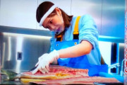 白石麻衣が魚をさばく！！！ハチマキ似合うなｗｗｗ【元乃木坂46】