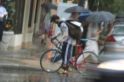 今日も職場まで0ccで豪雨ツーリング｡ﾟ(ﾟ´Д｀ﾟ)ﾟ｡IDにバイクの名前が出たらネ申