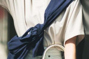 あなたの肩掛けはもう時代遅れかも！？最新肩掛けコーデの正解【2019年アラサーの夏】
