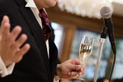 【結婚式】友達の結婚式の乾杯の挨拶を頼まれたんだが、気の利いた言葉ない？