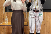【悲報】阪神タイガースさん、アイドルを公開処刑ｗｗ