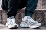 ナイキ派だったワイが初めてニューバランスのスニーカーを買った結果…履き心地良すぎだろこれ