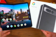 Google初の折りたたみスマホ｢Pixel Fold｣のモックを触った人達の感想