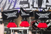 BABYMETALのYOUTUBEチャンネルの登録者が200万に ＋ 管理人、ﾍﾞﾋﾞﾒﾀのライブに行くってよ　【海外の反応】