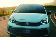 ホンダが「フィット」をマイナーチェンジ　走りのグレード「RS」を新規設定