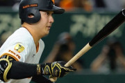 巨人泉口(SS)打率.301 6本 出塁率.362 OPS.755 wRC+127 UZR+11.8 WAR+6.1(NPB3位)