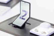 【中国】サムスンや中国メーカーが力を入れる折りたたみ式スマホ、なぜヒットしないのか