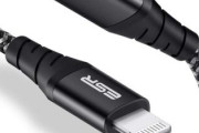 【悲報】iPhoneがUSB-Cを採用しない理由、耐水性能がLightningより低すぎるせいだった