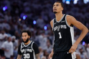 【NBA】リーグがウェンバンヤマに警告処分！第5戦敗退後にメディア対応を拒否