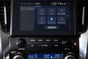 アルファード＆ヴェルファイア一部改良！ 標準化されたディスプレイ・オーディオとは？