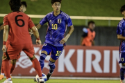 「見えてる世界が違う」U18日本代表の10番・大関友翔の「2枚はがし→完璧スルーパス」が「天才だ」と大絶賛! 韓国代表を相手にJ1川崎の選手が魅せた