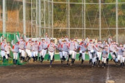 【韓国メディア】京都国際高校、3大会連続甲子園出場の快挙･･･『東海の海を（トンヘ ハダ）』がまた響く[01/30]  [ハニィみるく（17歳）★]