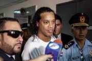 ロナウジーニョが刑務所内サッカー・テニスで敗戦...相手は元警察官の強盗＆殺人犯？