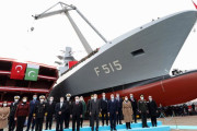 トルコの造船所でIstanbul級フリゲート1番艦 (F-515) の進水式…エルドアン大統領や軍幹部が列席！