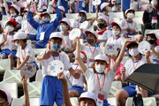 韓国紙「"テ～ハミング！" 日本の小学生の応援に、カン・チャンイル大使 感謝の手紙」韓国の反応