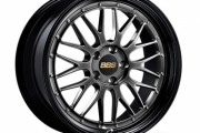 高級ホイール「BBS」ニセモノ付けた車を販売、5千万円超の収益か 社長(40)逮捕