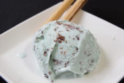 チョコミント味ってめちゃくちゃ美味いのになんで歯磨き粉とかいう奴がいるの？