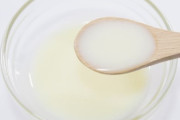 【画像】本物の練乳と偽物ではこれだけ栄養価違うから注意だぞ！偽物はタンパク質が少なく脂質が多い。
