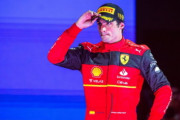 サインツはF1サウジアラビアGPでもルクレールに差をつけられてしまったな