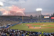 ◆Ｊ小ネタ◆神宮球場の観客、隣の新国立で開催の清水×横浜FMの花火に大喜び?