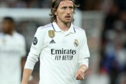 レアルMFモドリッチ、サウジから巨額オファー受け来季の去就を再考か　スペインメディア報道