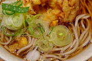 蕎麦屋行ったら器が小さくなってたんやが