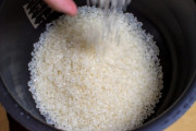 炊飯器の内釜でお米は研ぐ？研がない？