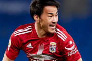 岡崎慎司が劇的同点オーバーヘッド弾！