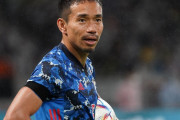 【画像】サッカー日本代表のインテル長友さん、一人だけ浮いてしまう