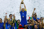 イタリア代表、21世紀の最強ベストイレブン。史上最高の守備陣に伝説的なファンタジスタも続々