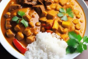 カレーライスってどっち向きなんだ？