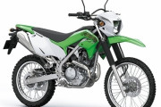 新型「KLX230」国内販売決定、公道走行可能なオフロードモデルがラインナップに追加