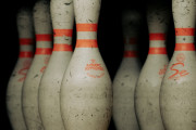 ボウリングの衰退って著しいけどなんで？ 昔はよく一緒に行ったじゃん？？？
