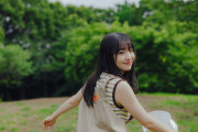【櫻坂46】小島凪紗が「with賞」を受賞！インタビュー&撮り下ろし企画を公開！