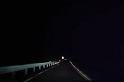 夜の峠車で運転するの怖すぎワロタwwwwww