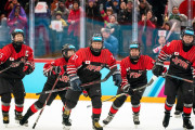 アイスホッケー日本女子が快挙！冬季ユース五輪でアジア初の金メダル！（海外の反応）