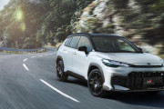 【トヨタ】改良型「カローラクロス」正式発表！GR SPORTも新設定