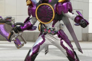 配信で仮面ライダーオーズ見てるけどアンク演じてる人凄いね
