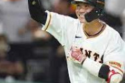 坂本勇人(確)通算安打数2302本　3000本間にあうか？
