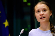 【中国にはダンマリ】グレタさんが欧州議会で演説「EUは環境政策でリーダーシップを取っているふり」と非難