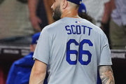 ドジャース守護神スコット、『日本人キラー』を襲名。山本由伸の勝利を4つ消し、今日大谷の勝利も消す