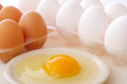 【悲報】卵、高級品になる　貧乏人はどうやってタンパク質取ればいいんだよ
