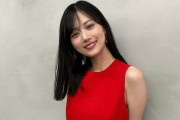 山下美月、肩出し妖艶黒ドレス姿で…国宝級の美しさ　すらり神スタイルから漂う色気にドキっ