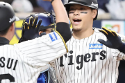 米記者「メジャースカウトは『佐藤輝明はMLBなら外野手。三塁手では厳しい』と見ている」