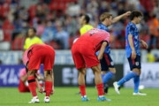 【サッカー】韓国人「日本のマスコミも同情…」日本メディア「弱すぎた韓国、完全に喜ぶ事ができなかった」　韓国の反応