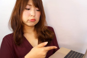 ハンドメイド系の趣味友A。ネット用語をリアルでも言っちゃう。宣伝用のSNSでもその調子なのでクレームまで来るようになった。