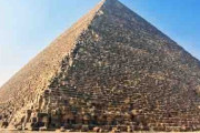 現代人「こんな巨大なピラミッド作れるわけがない！」古代人「出来るぞ」